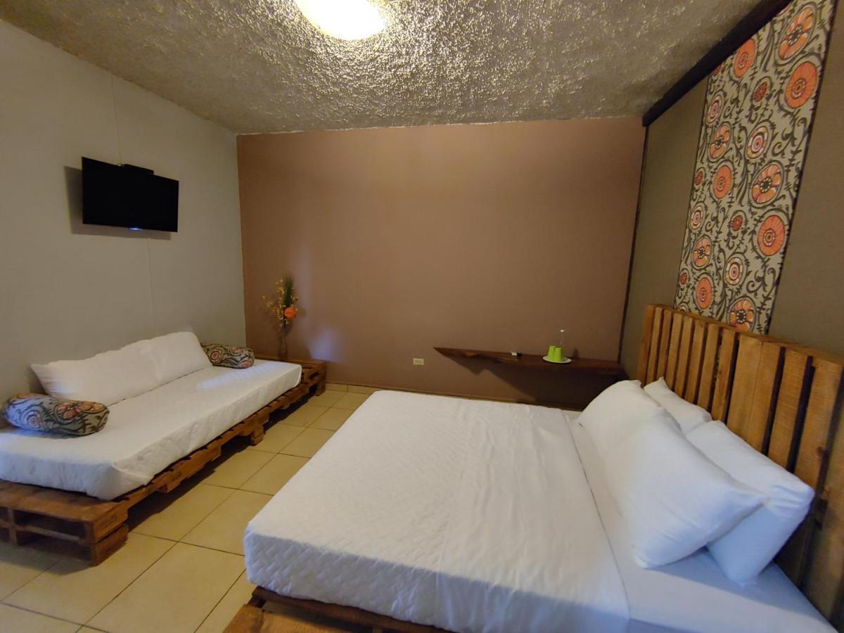 La Zona Hostel San Salvador Zewnętrze zdjęcie